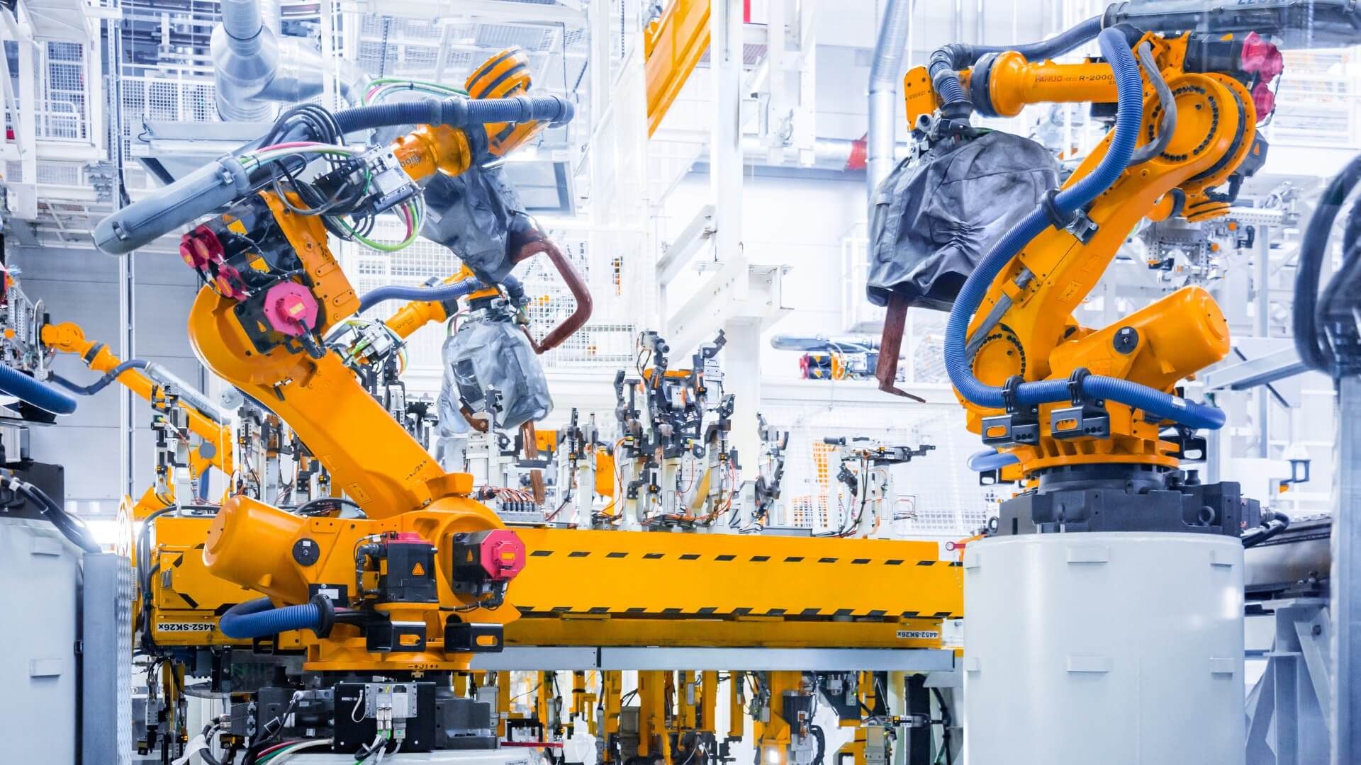 Top 5 Industries That Use Hydraulic Cylinders